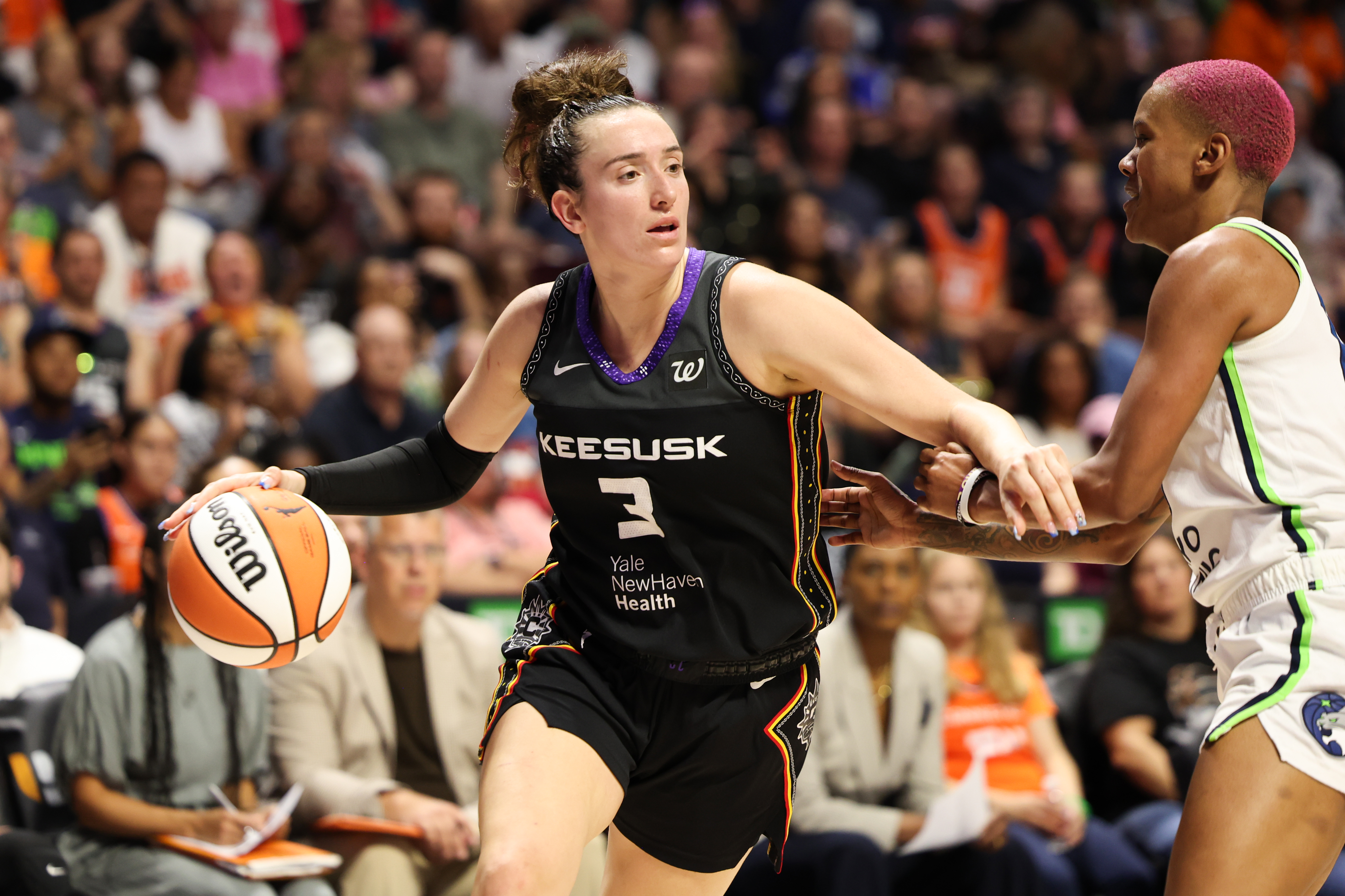 Sun Drop Home Contest Against Lynx, 94-70